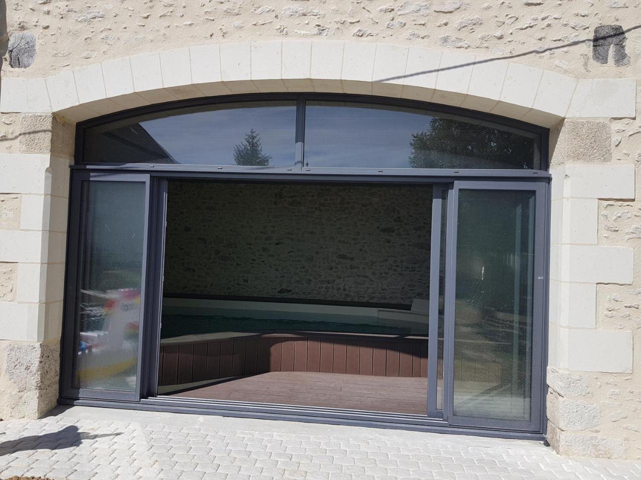 Le Clos De La Briollerie Tauxigny Exterior photo